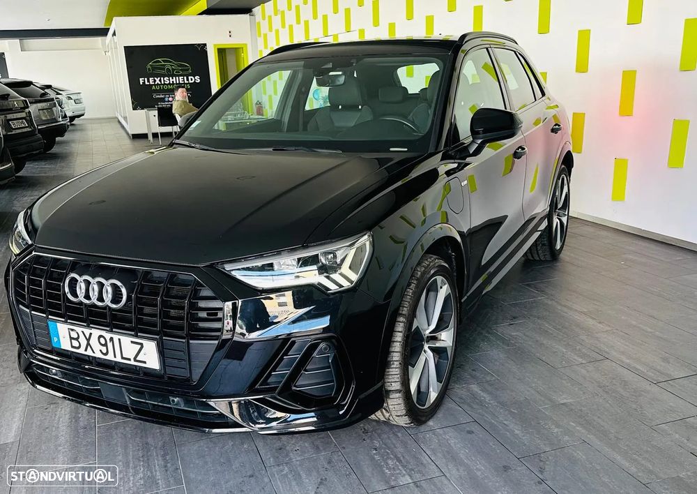 Audi Q3 45 TFSIe S line S tronic - 2