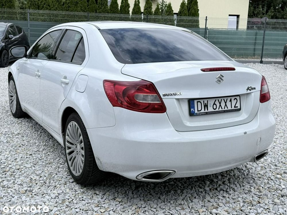 Suzuki Kizashi 2.4 4x4 CVT Sport - 7