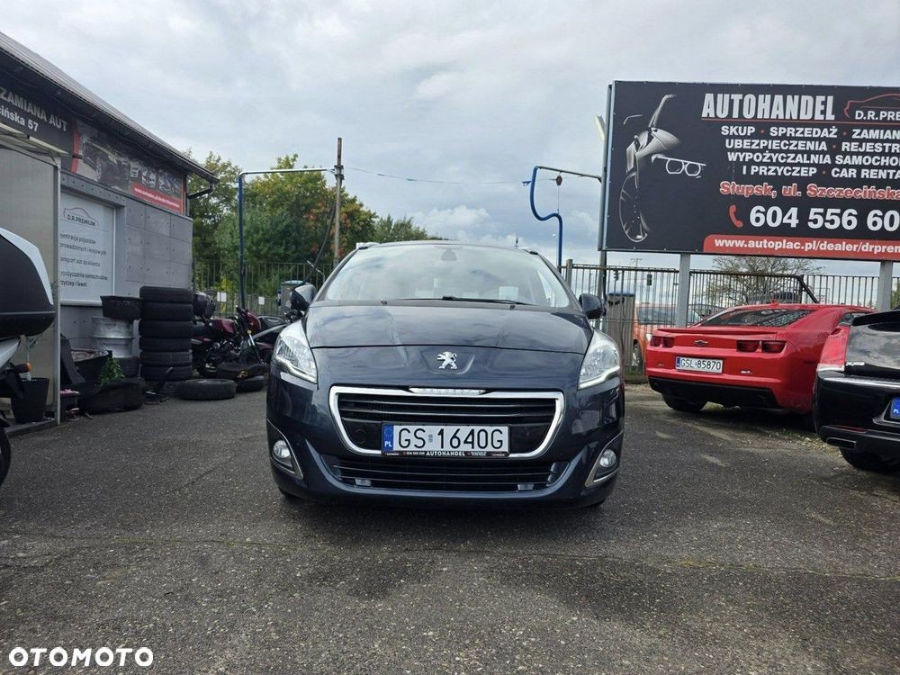 Peugeot 5008 HDI FAP 115 Family - 2