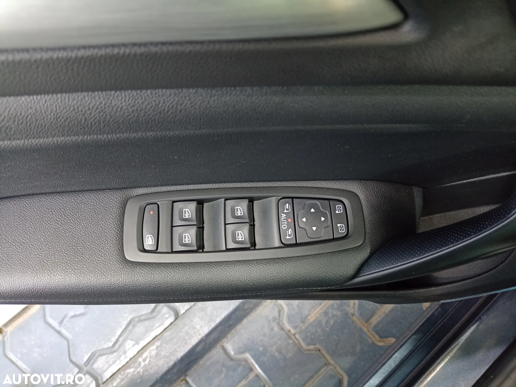 Renault Megane TCe 140 EDC GPF Zen - 7