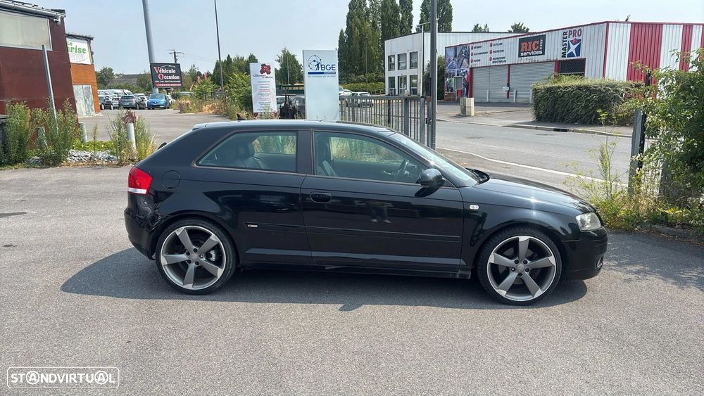 Audi A3 2.0 TDI S-line DSG - 5