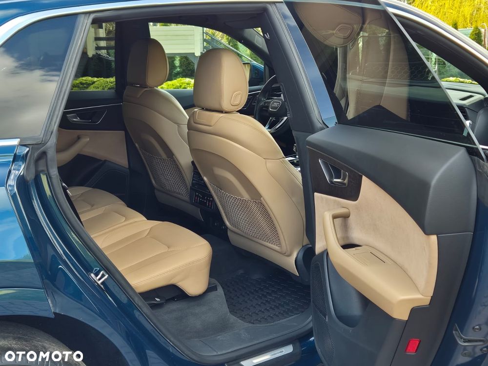 Audi Q8 - 20
