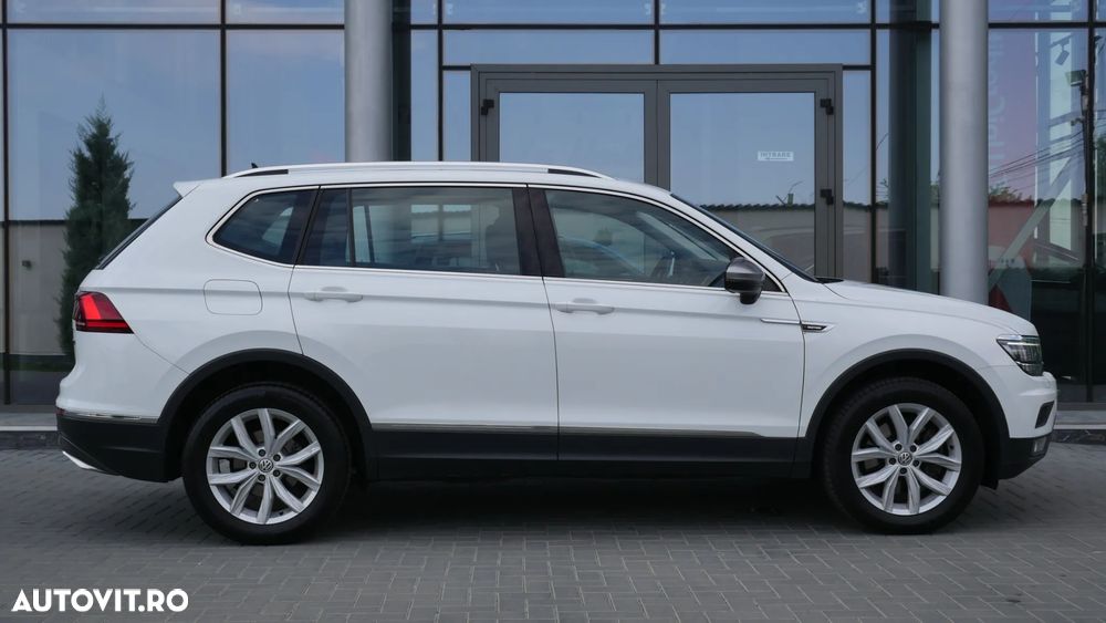 Volkswagen Tiguan - 12