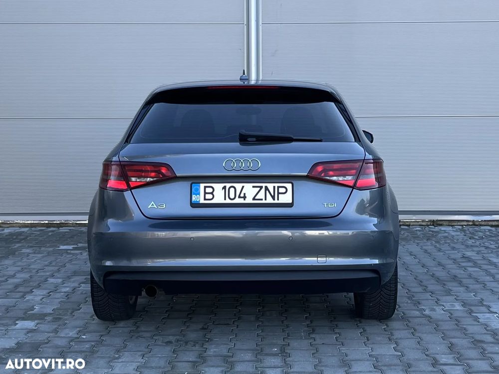 Audi A3 1.6 TDI clean Stronic Ambition - 10