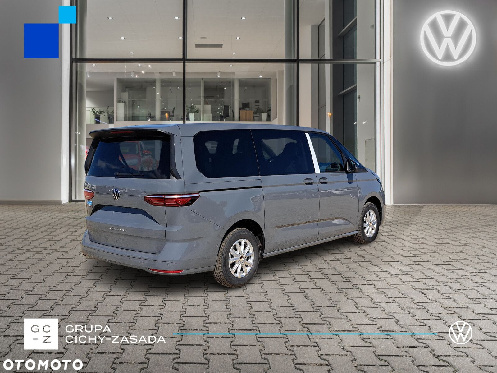 Volkswagen multivan Family L2 silnik: 2,0 l TDI SCR 150 KM / skrzynia biegów: 7-biegowa DSG rozstaw osi: 3124 mm - 5
