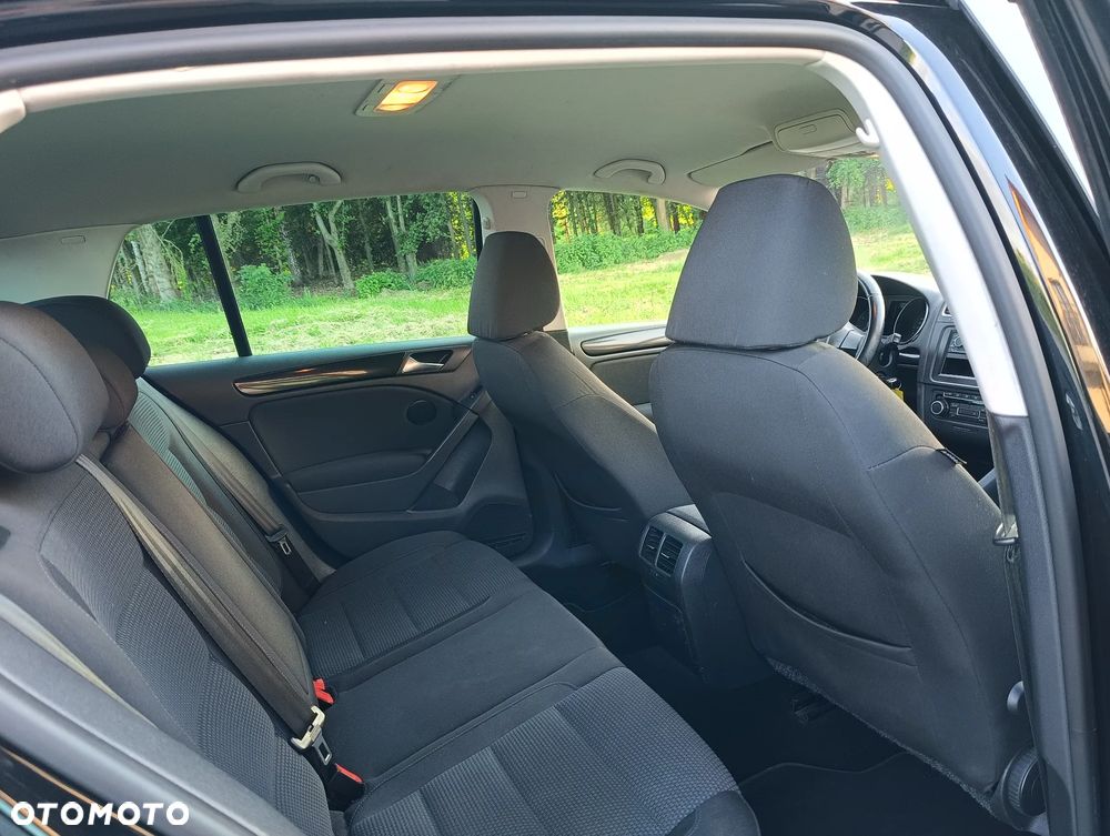 Volkswagen Golf 1.6 United - 34