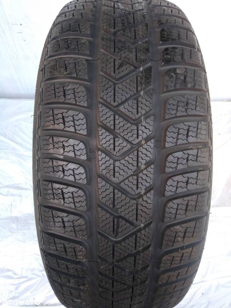 Pirelli Winter Sottozero 3 235/55 R17 103v 2024 - 1