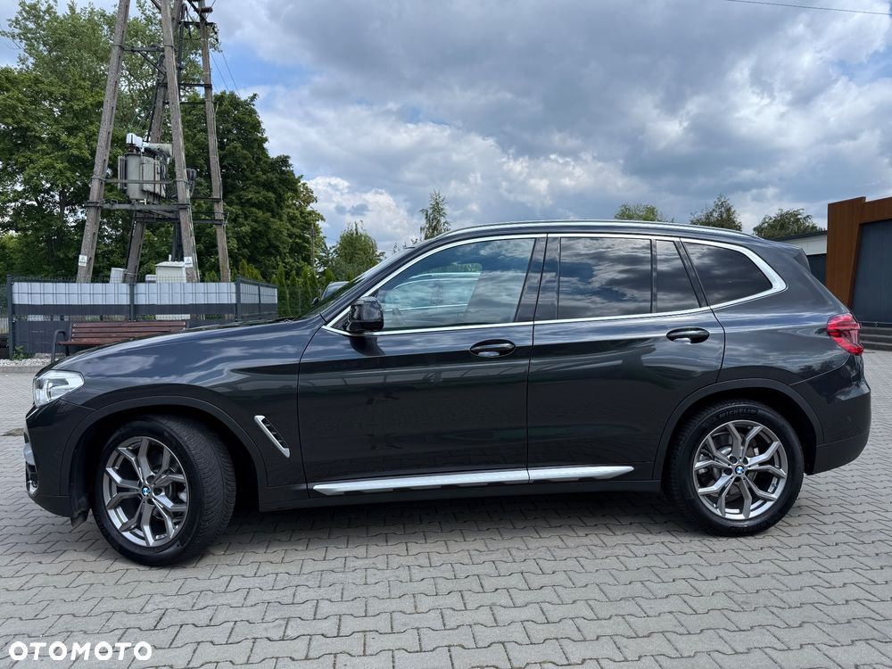 BMW X3 sDrive18d xLine - 3