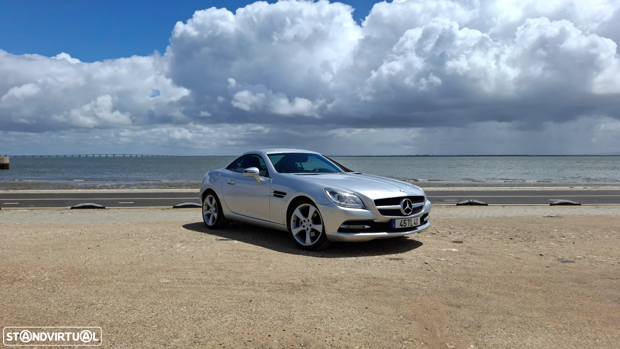 Mercedes-Benz SLK 200 (BlueEFFICIENCY) - 2
