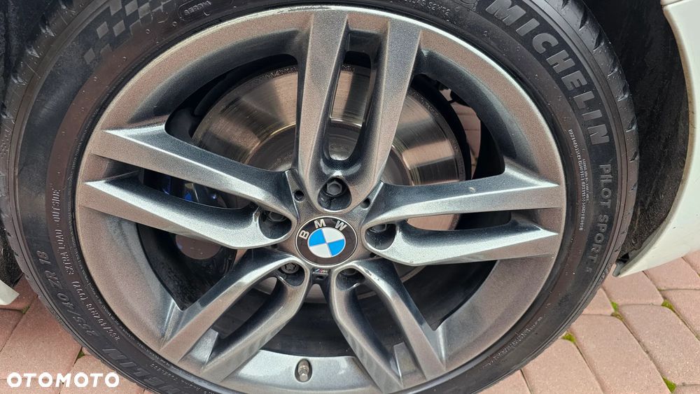 BMW Seria 1 M140i Shadow sport - 30