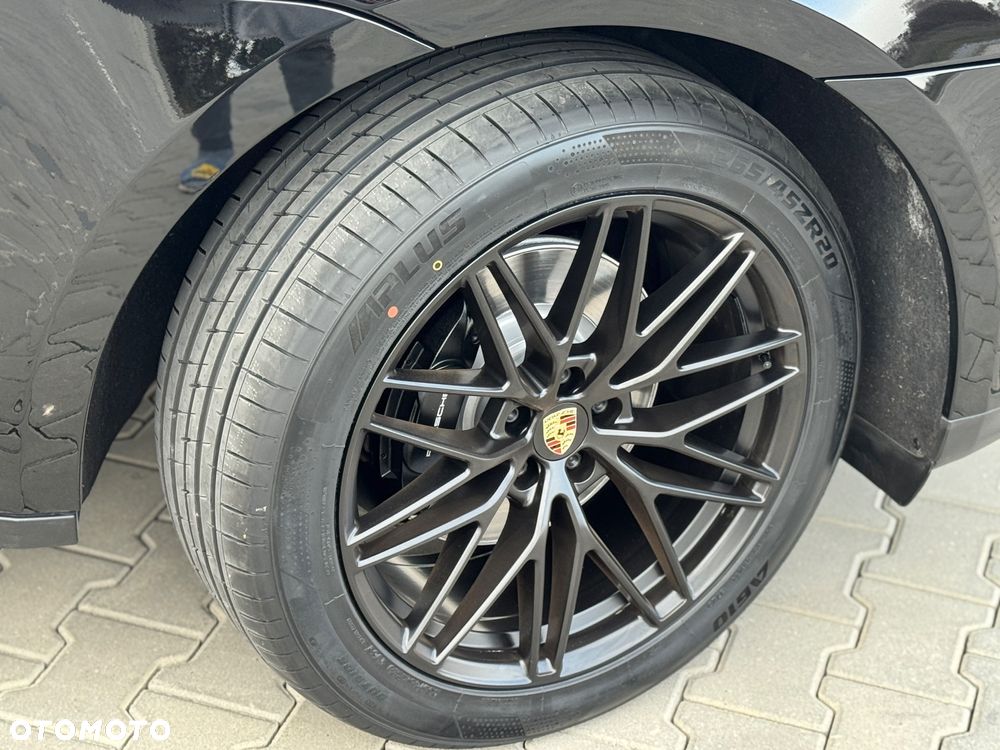Porsche Macan - 14