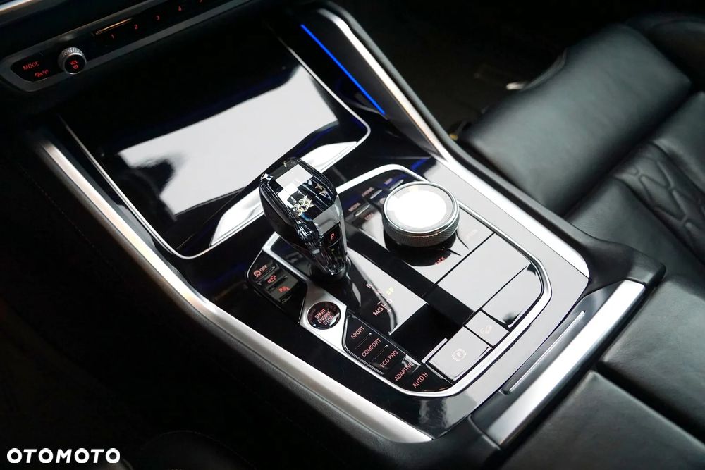 BMW X6 xDrive40d M Sport - 37