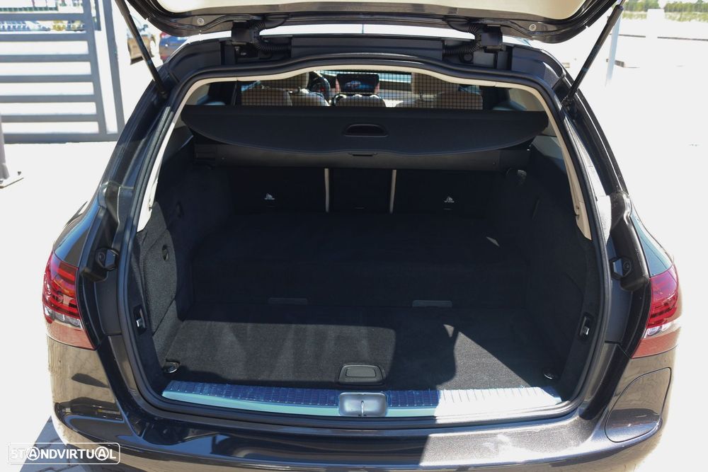 Mercedes-Benz C 300 de Avantgarde - 37