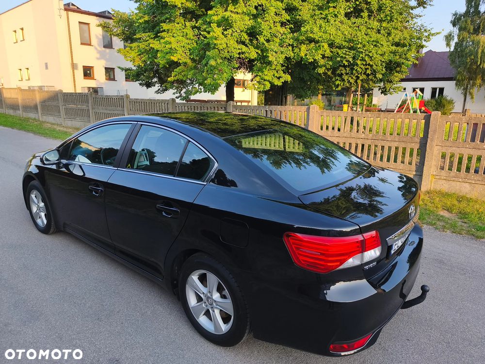 Toyota Avensis 1.8 Business Edition - 13