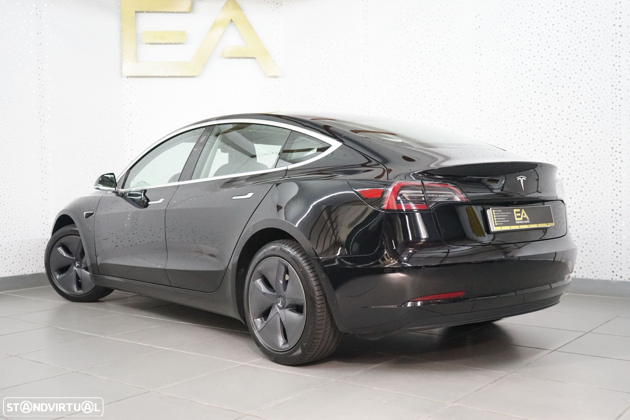Tesla Model 3 Standard Range Plus RWD - 5