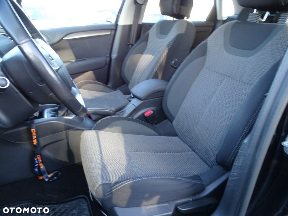 Citroën C4 - 15
