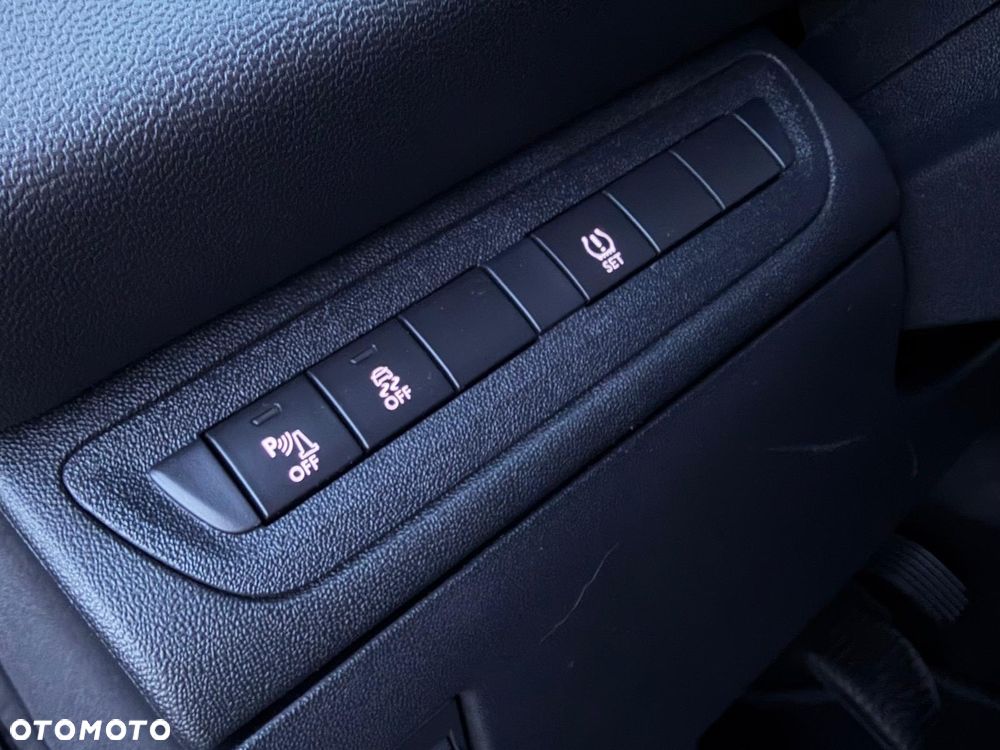 Peugeot 208 1.4 HDi Business Line - 32