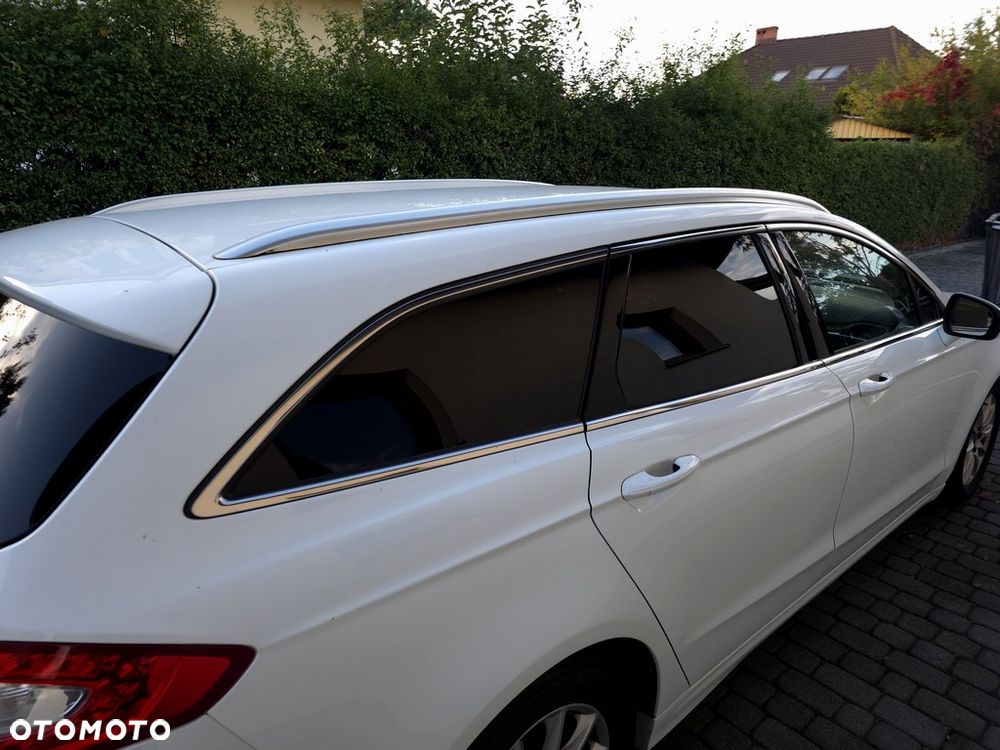 Ford Mondeo 2.0 TDCi Titanium - 32