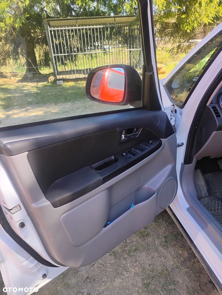 Suzuki SX4 - 16