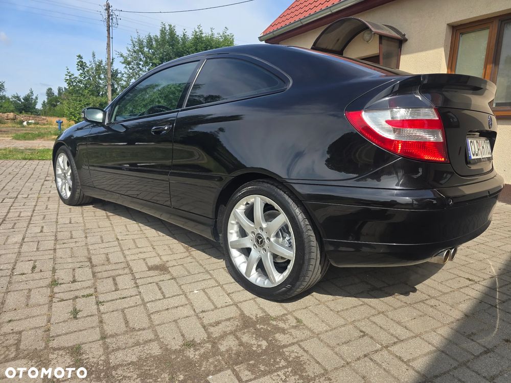 Mercedes-Benz Klasa C 200 Kompressor Automatik - 8
