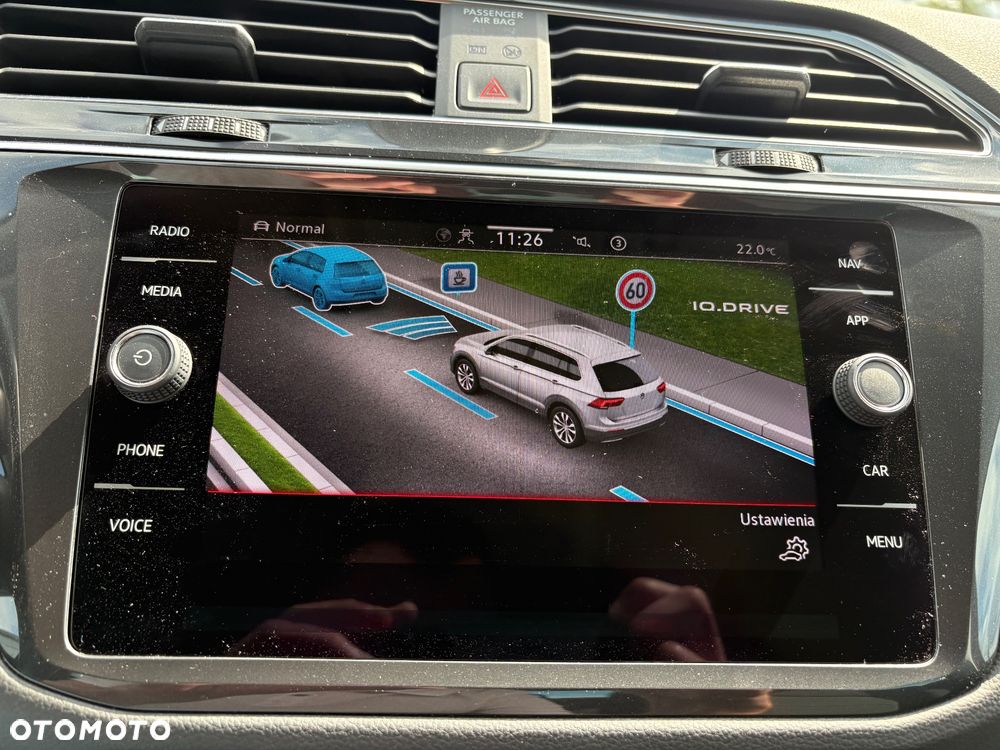 Volkswagen Tiguan 2.0 TSI 4Mot Elegance DSG - 37