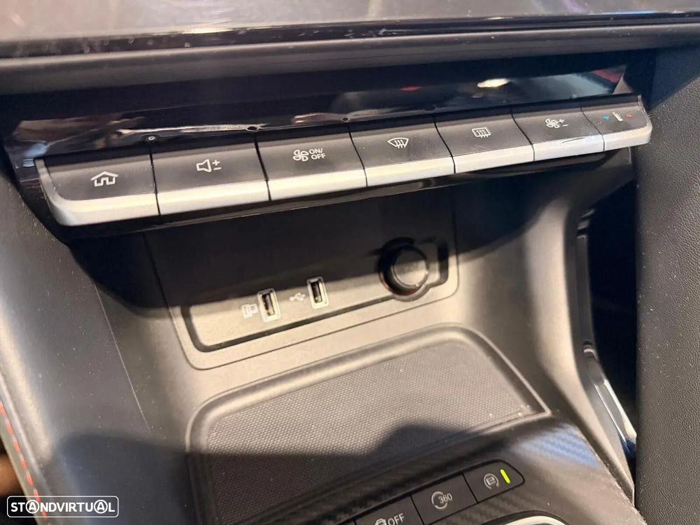 MG ZS 1.0 T-GDI Luxury — fotografia 19
