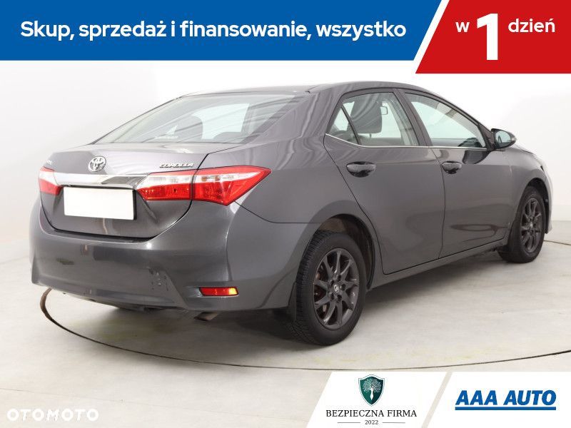 Toyota Corolla - 7