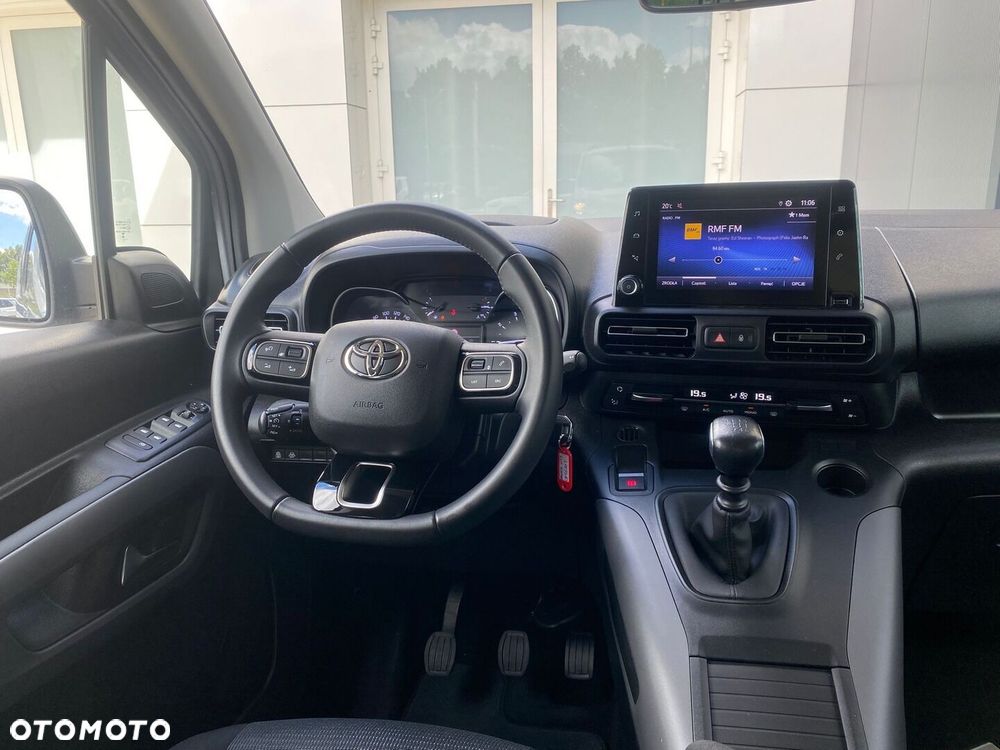 Toyota Proace City Verso Long 1.5 D-4D Family - 5