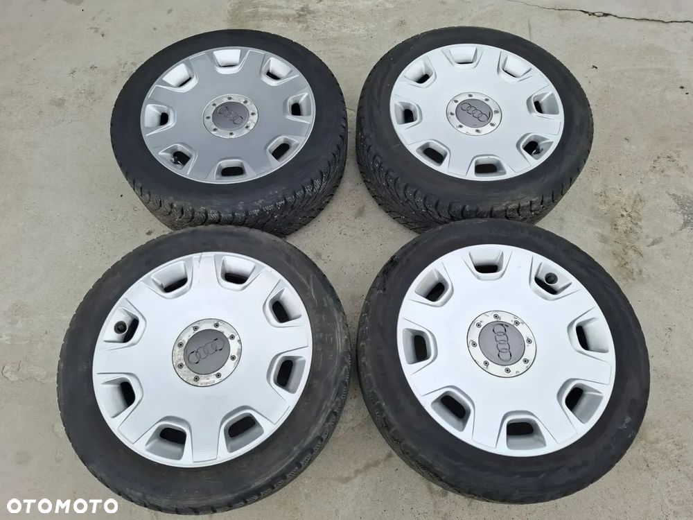 Felgi Aluminiowe  Komplet 4szt R17 ET40 Audi 4E0601025P