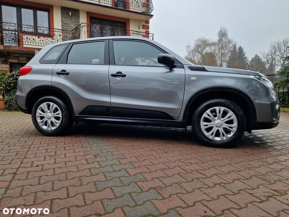 Suzuki Vitara 1.6 Comfort 4WD - 10