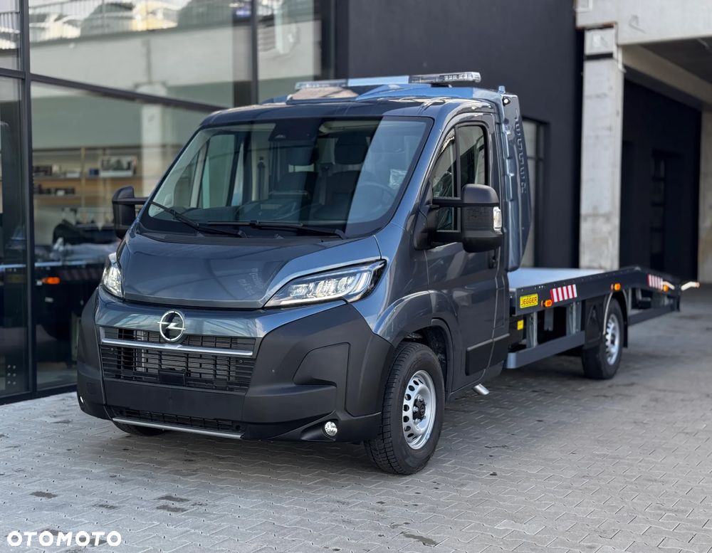 Opel Movano - 1