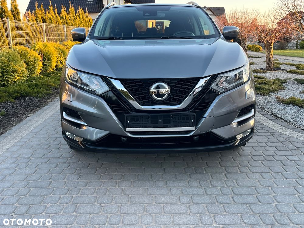 Nissan Qashqai - 2