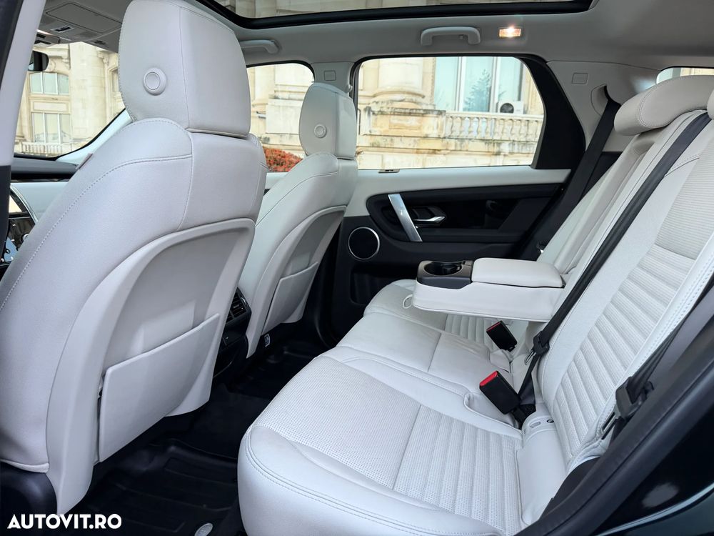 Land Rover Discovery Sport 2.0 D180 R-Dynamic MHEV HSE - 14