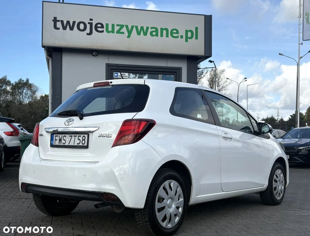Toyota Yaris 2015