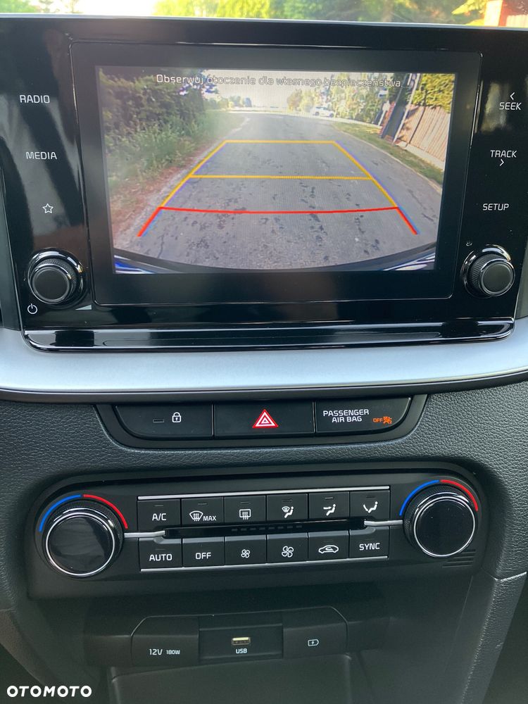 Kia Ceed 1.6 CRDi mHEV Business Line - 14