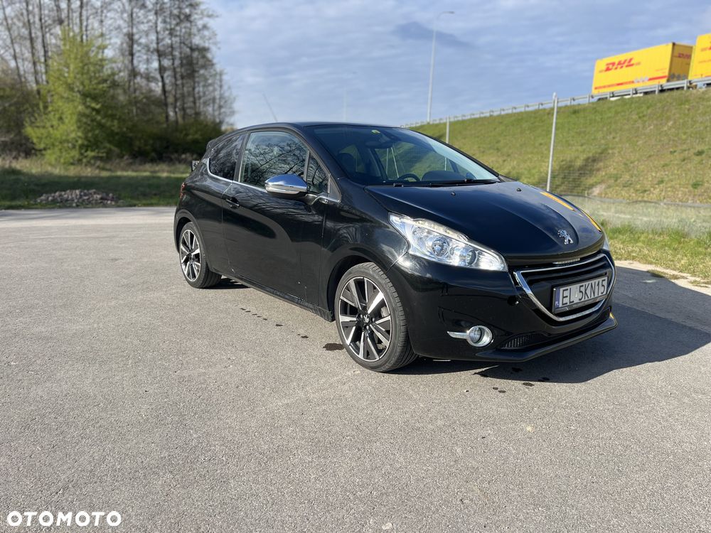 Peugeot 208 155 THP Allure - 2