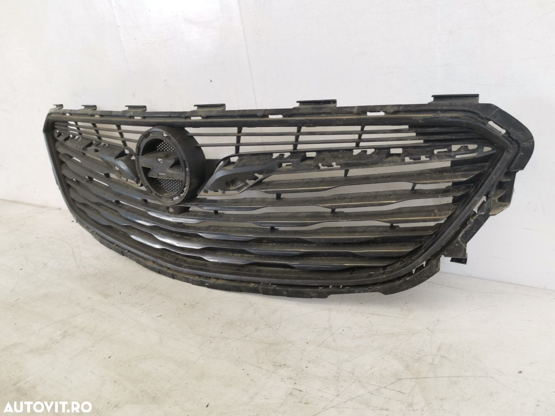 Grila Centrala Opel  Insignia B 2017 2018 2019 2020 Original In Stare - 2