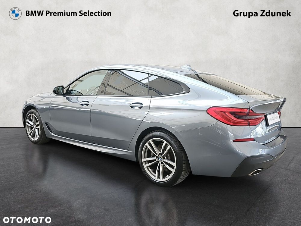 BMW 6GT - 7