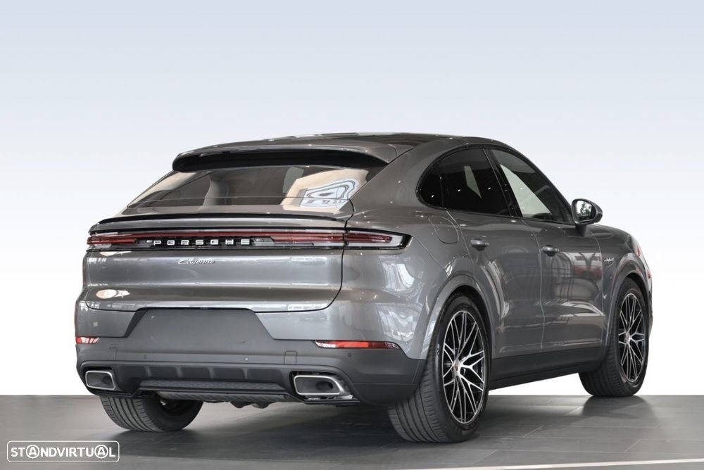 Porsche Cayenne Coupé E-Hybrid - 4