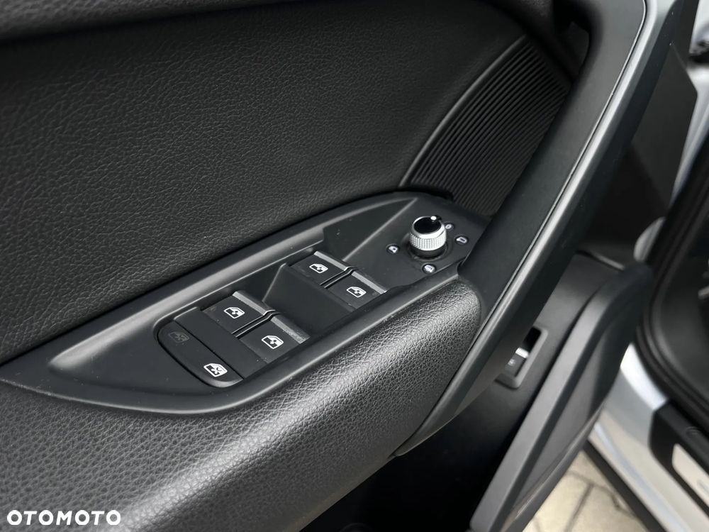 Audi Q5 2.0 TFSI quattro S tronic design - 11