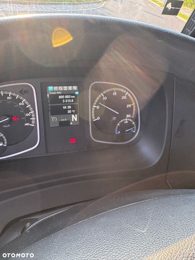 Mercedes-Benz Atego 1023 Autolaweta na dwa auta Pomoc Drogowa - 25