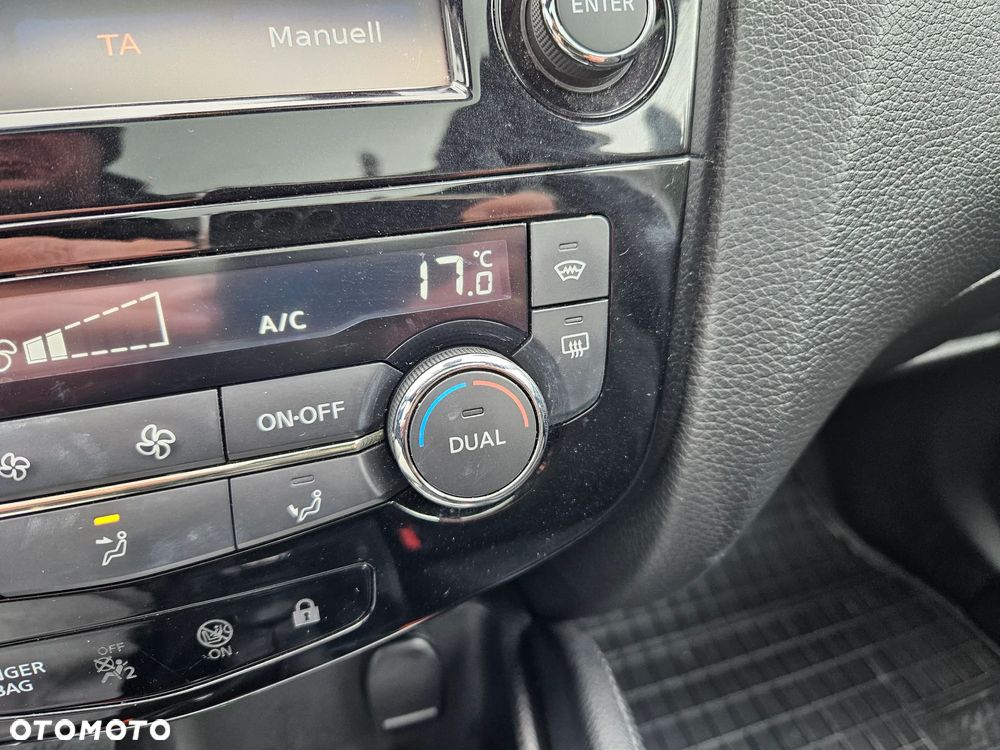 Nissan Qashqai 1.2 DIG-T N-Connecta - 21