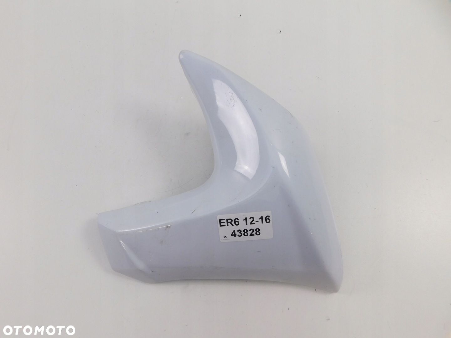 KAWASAKI ER6 12-16 BOK OSŁONA PRAWA - 1