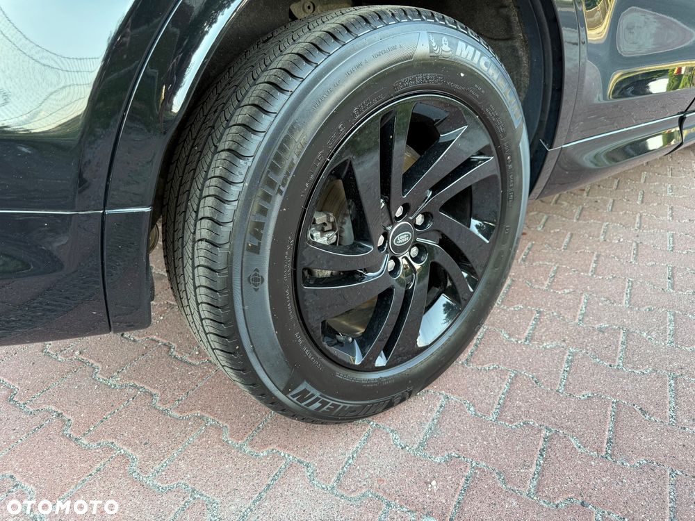 Land Rover Discovery Sport P300e R-Dynamic S - 15