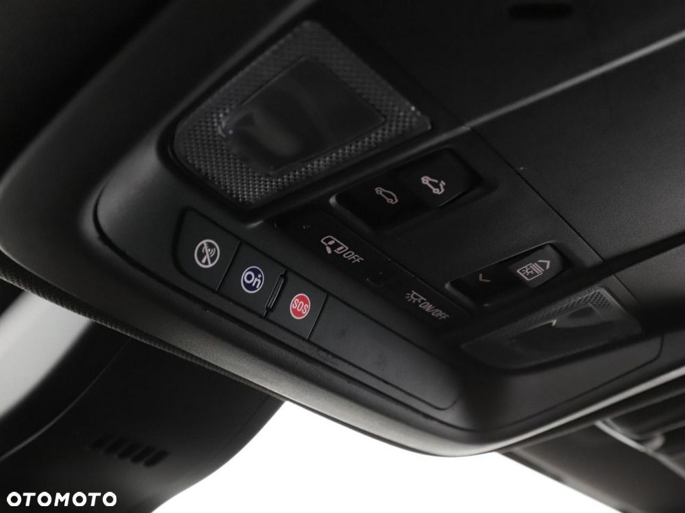 Opel Insignia 2.0 T 4x4 Innovation S&S - 39