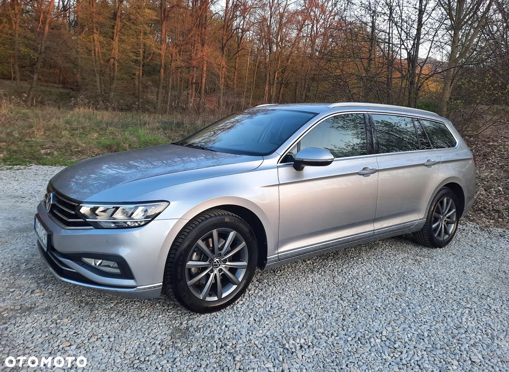 Volkswagen Passat 2.0 TDI Elegance DSG - 8