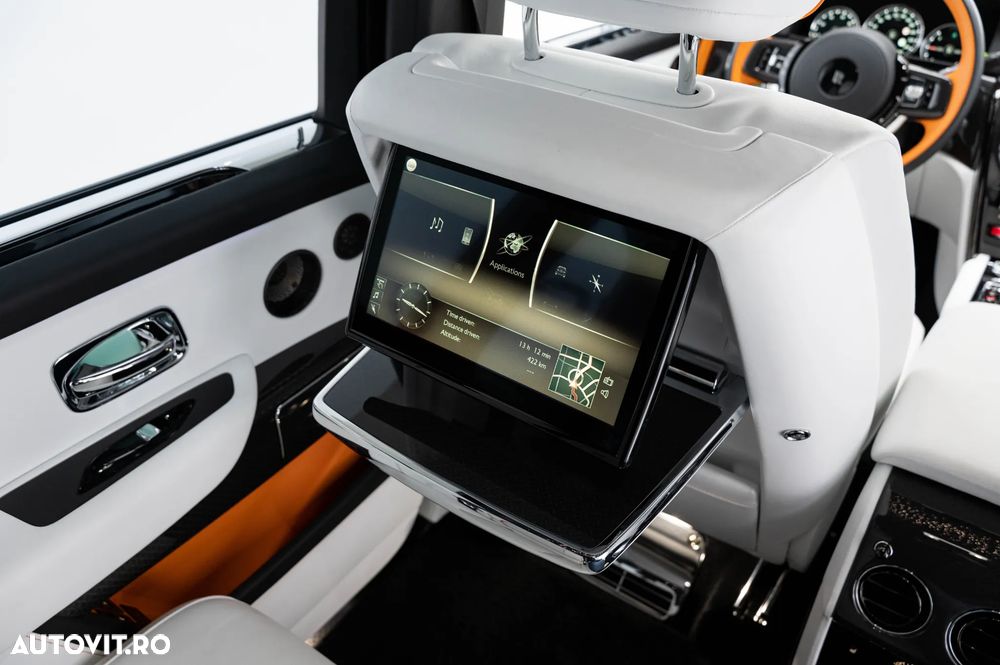 Rolls-Royce Cullinan Series II Black Badge - 23