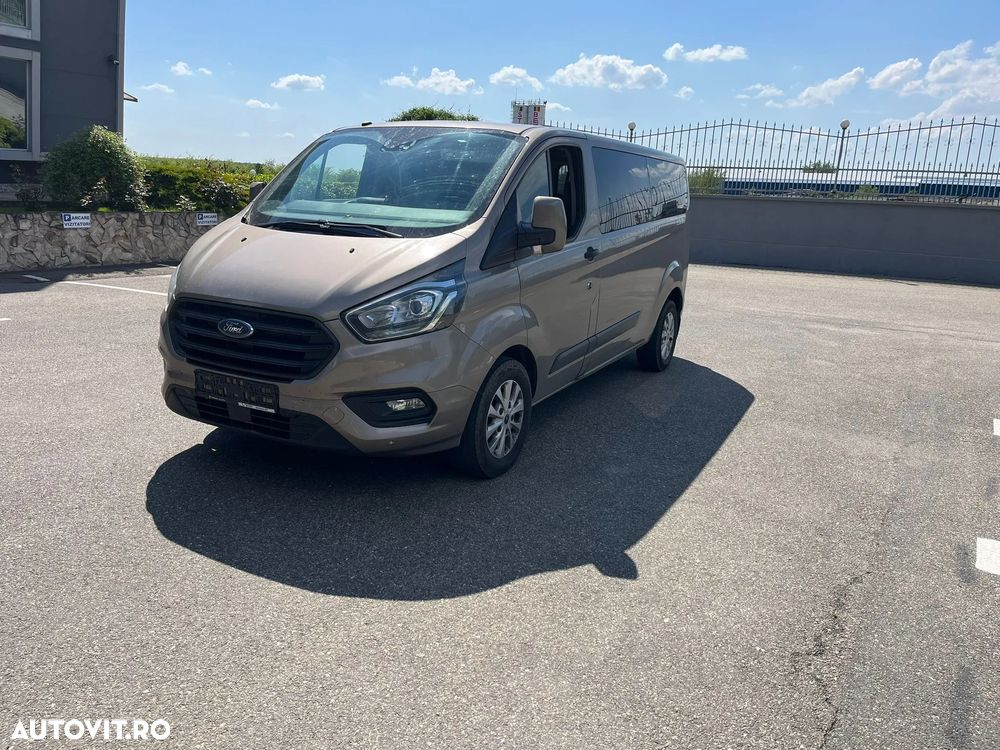 Ford Tourneo Custom 320 L1H1 VA Ambiente - 2