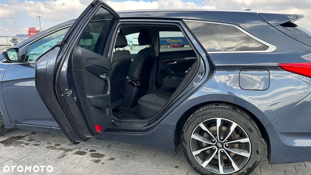 Hyundai i40 1.7 CRDi Business DCT - 13