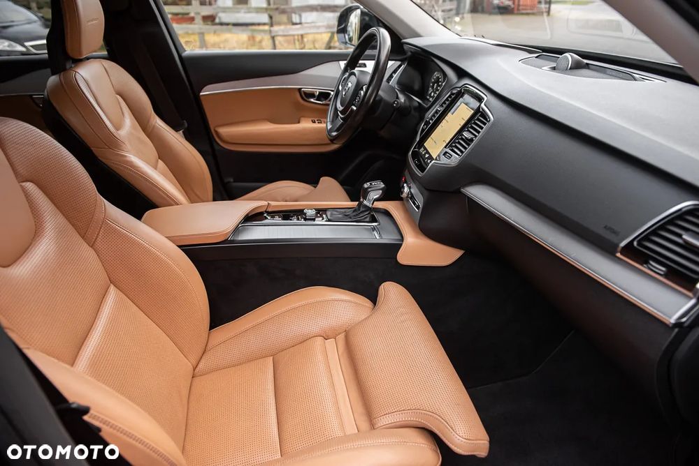 Volvo XC 90 T6 AWD Geartronic Inscription - 35